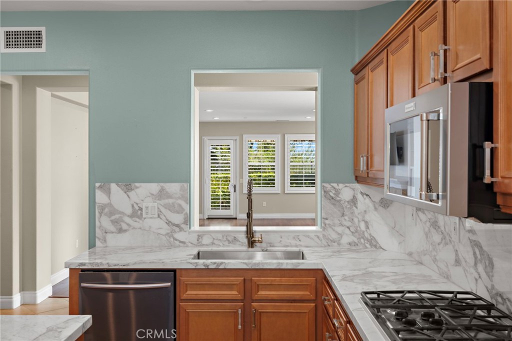 8 Corte De Vega, San Clemente CA 92673 - photo 15