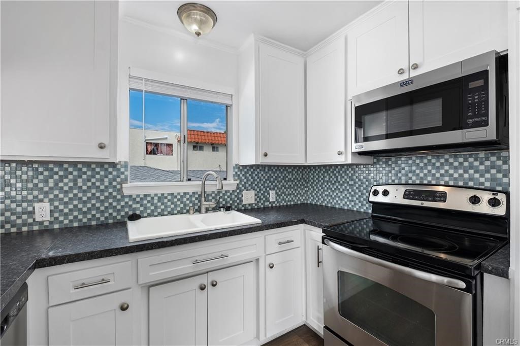 Unit B - 803 Calle Puente, San Clemente CA 92672 - photo 6