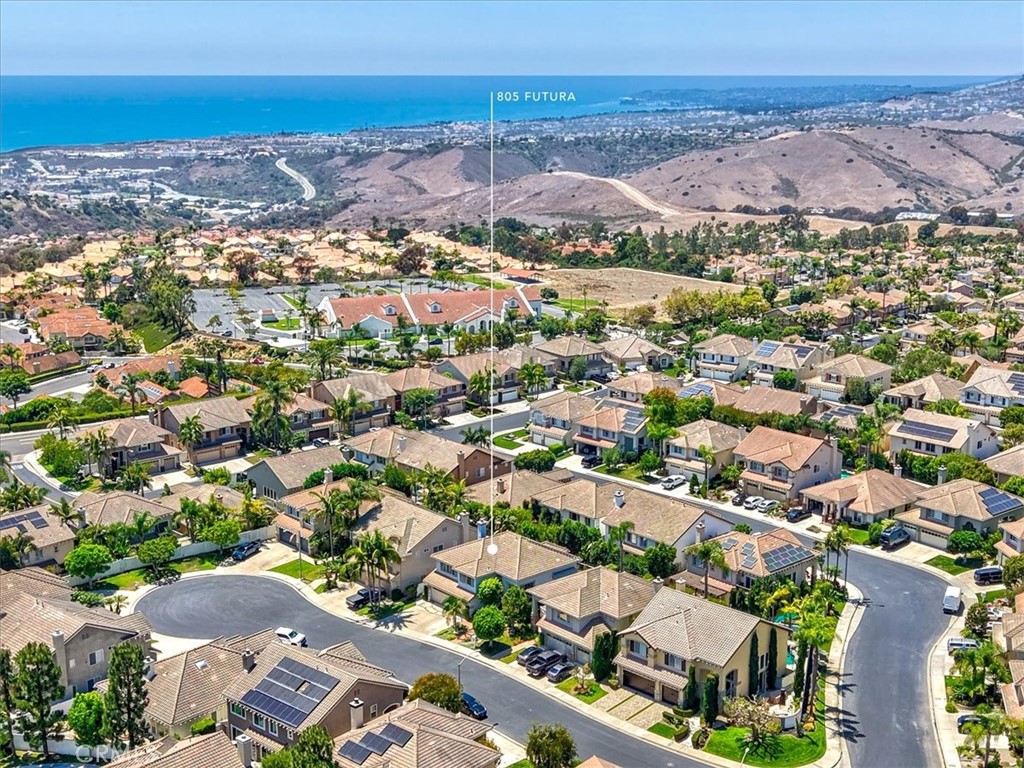 805 Futura, San Clemente CA 92672 - photo 47