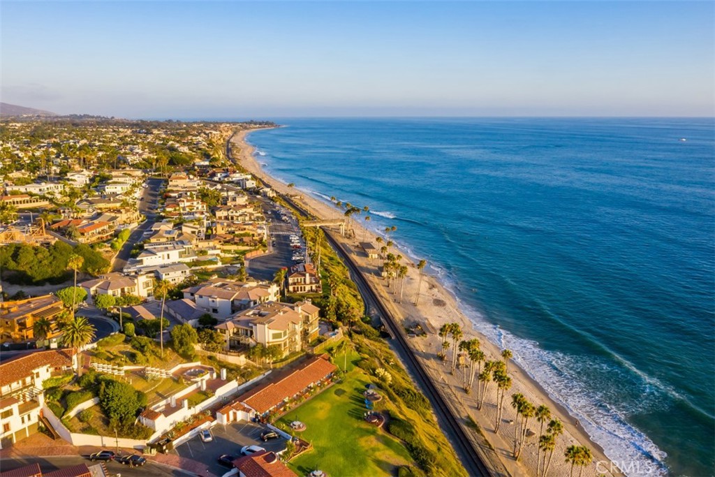 805 Futura, San Clemente CA 92672 - photo 64