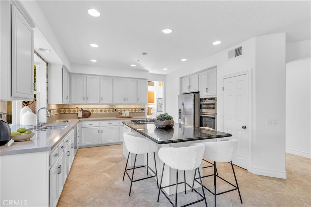 808 Carnaros, San Clemente CA 92672 - photo 13