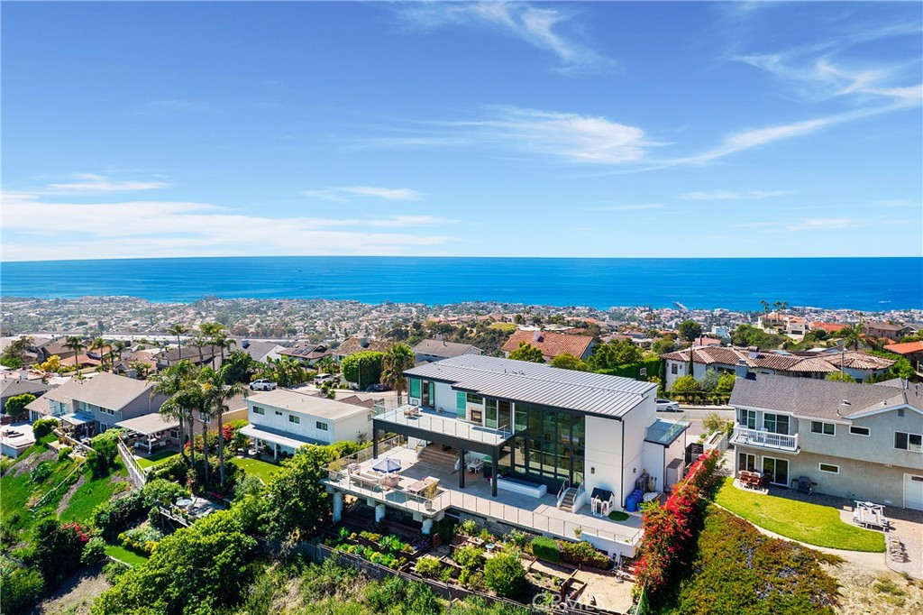 875 Avenida Salvador, San Clemente CA 92672 - photo 2