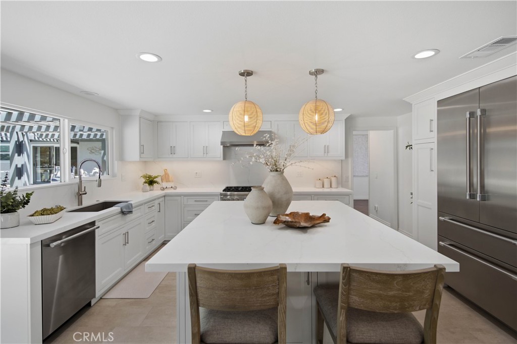 Remodeled Kitchen with Thermador Appliances. - 880 Avenida Acapulco, San Clemente CA 92672 - photo 12