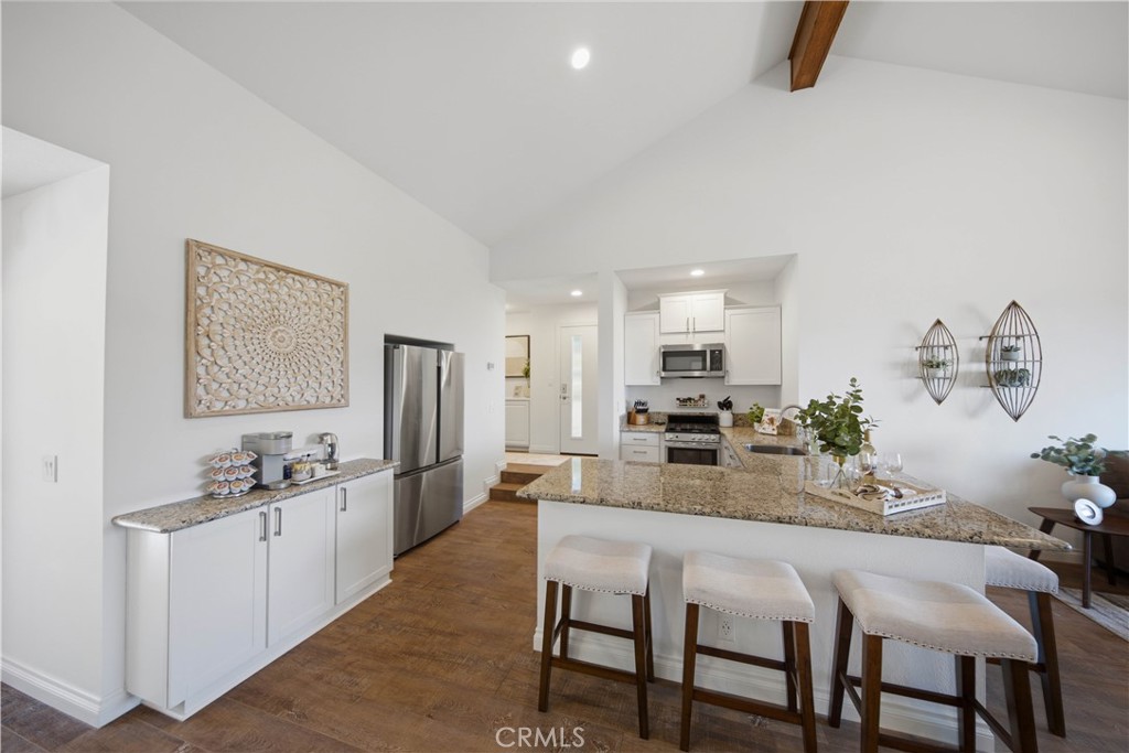 Family Room with Second Full Kitchen. - 880 Avenida Acapulco, San Clemente CA 92672 - photo 26