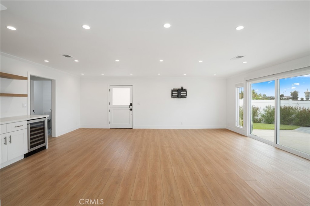 946 Avenida Presidio, San Clemente CA 92672 - photo 8