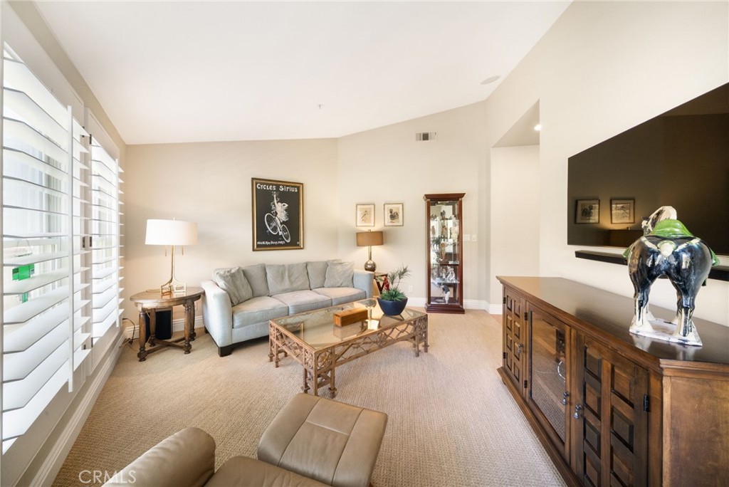 12 Plaza Baja Del Sol, San Juan Capistrano CA 92675 - photo 10