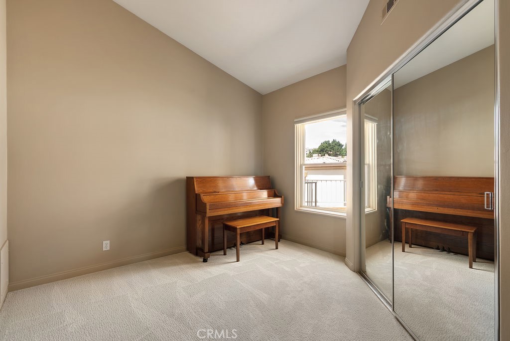 Guest Bedroom - 22 Plaza Caloroso, San Juan Capistrano CA 92675 - photo 25