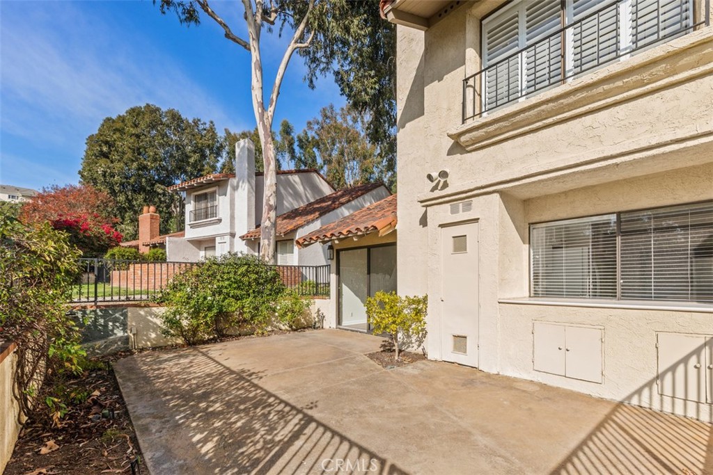 25572 Spinnaker Drive, San Juan Capistrano CA 92675 - photo 27