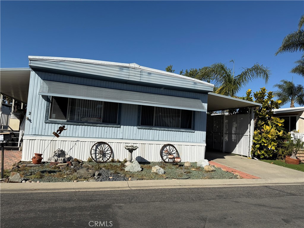 Front of house - 26000 Avenida Aeropuerto 2, San Juan Capistrano CA 92675 - photo 1