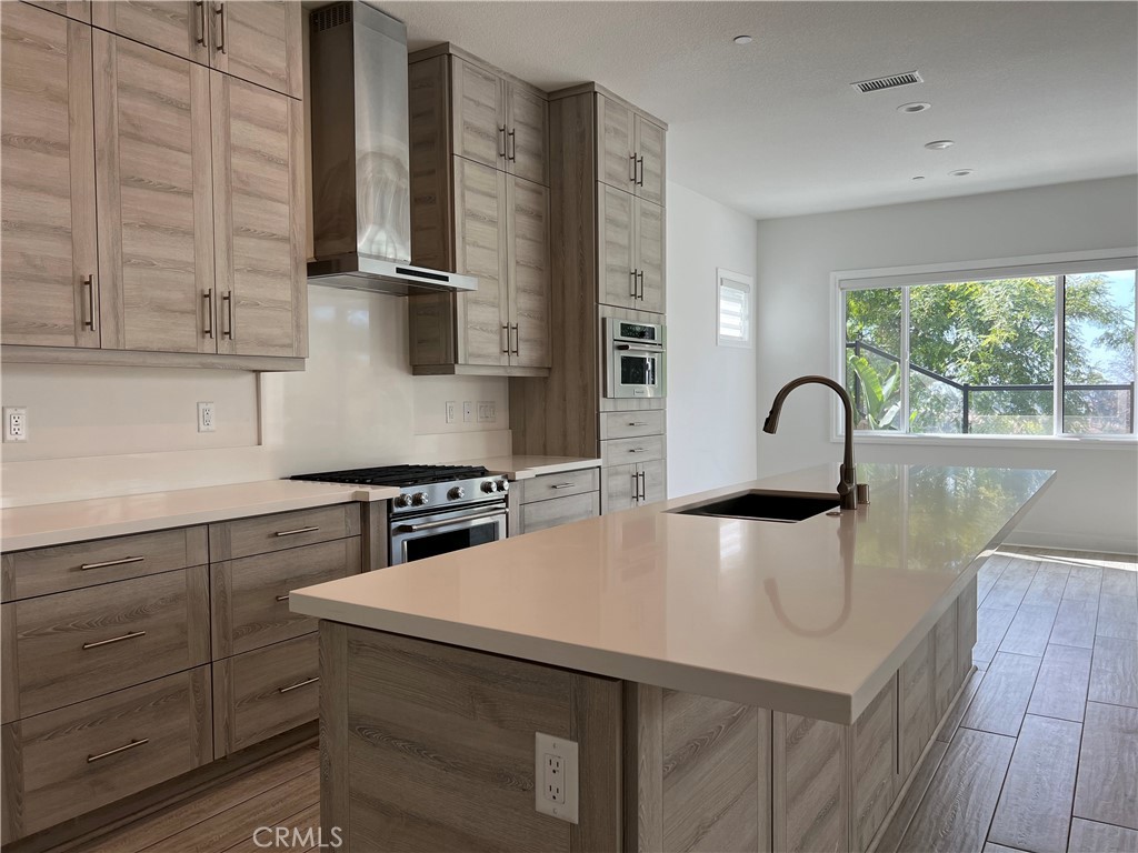 26332 Paseo Sillin, San Juan Capistrano CA 92675 - photo 4