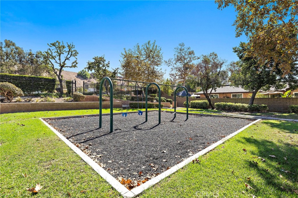 HOA - 26471 Evergreen Rd, San Juan Capistrano CA 92675 - photo 23