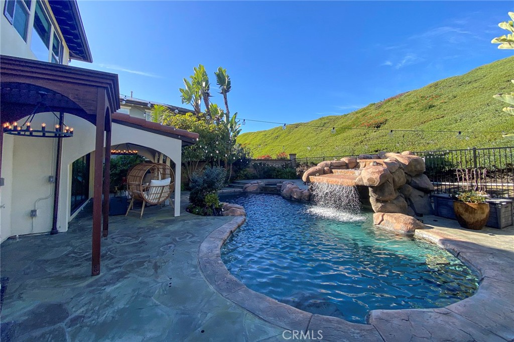 26661 Paseo Callado, San Juan Capistrano CA 92675 - photo 37