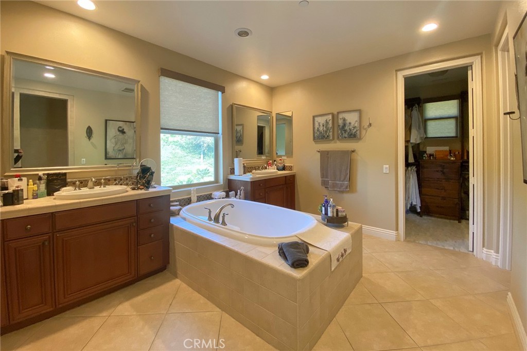 26661 Paseo Callado, San Juan Capistrano CA 92675 - photo 27
