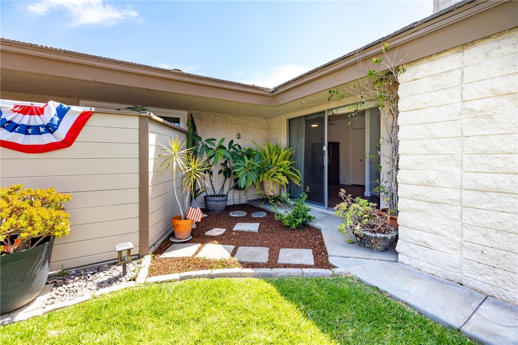 27121 Calle Caballero B, San Juan Capistrano CA 92675 - photo 19
