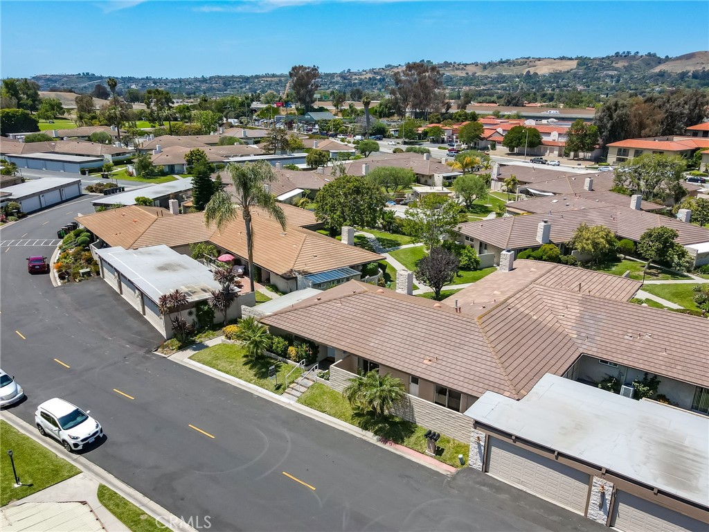 27121 Calle Caballero B, San Juan Capistrano CA 92675 - photo 33