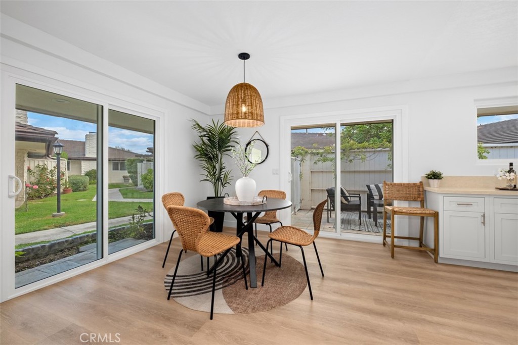 Dining room and outdoor patio - 27172 Paseo Burladero C, San Juan Capistrano CA 92675 - photo 1
