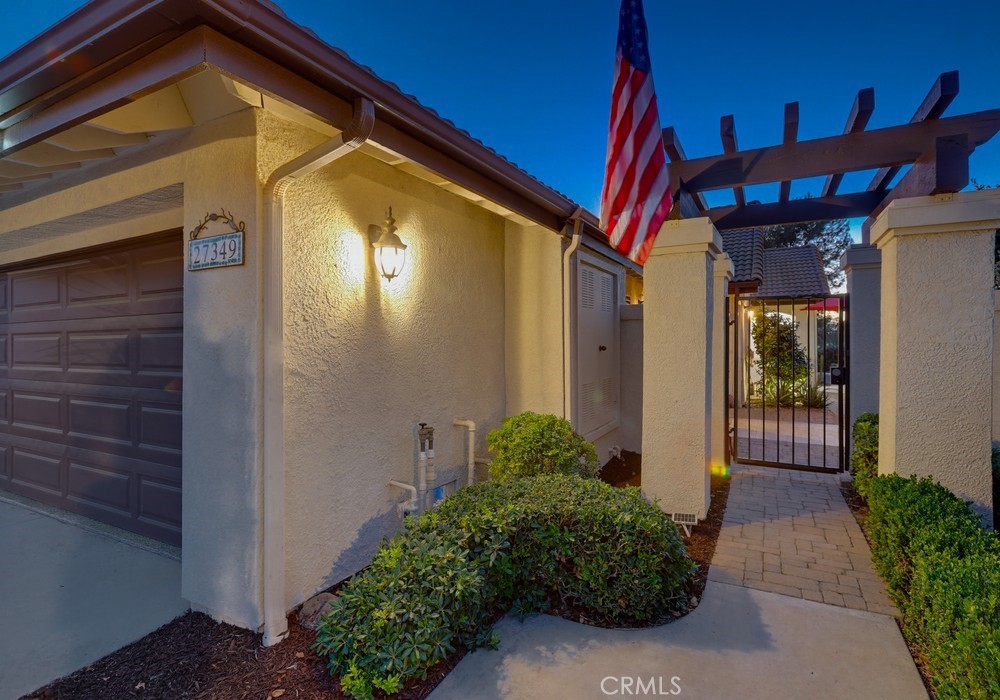 27349 Paseo Placentia, San Juan Capistrano CA 92675 - photo 3