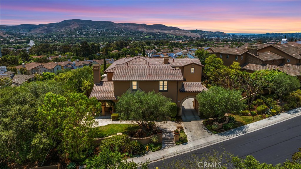 Virtually edited - 27502 Paseo Boveda, San Juan Capistrano CA 92675 - photo 1