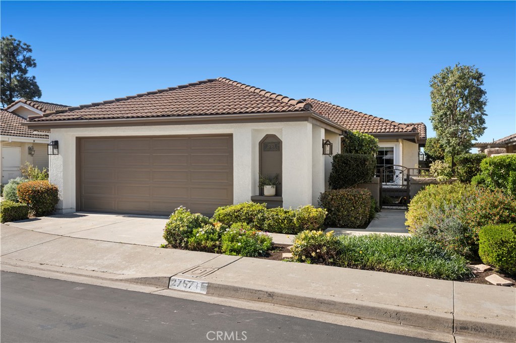 27571 Paseo Castile, San Juan Capistrano CA 92675 - photo 1