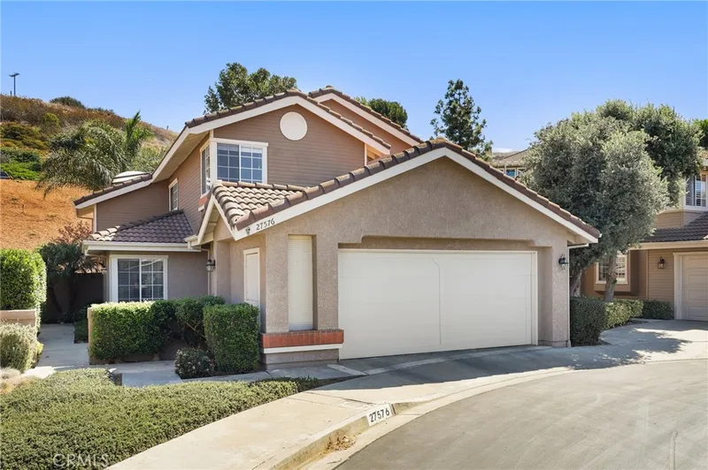 27576 Paseo Castile, San Juan Capistrano