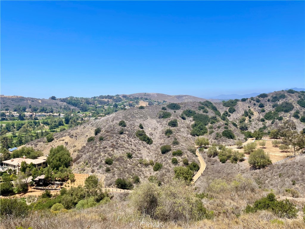 27591 Rolling Wood Lane, San Juan Capistrano CA 92675 - photo 2