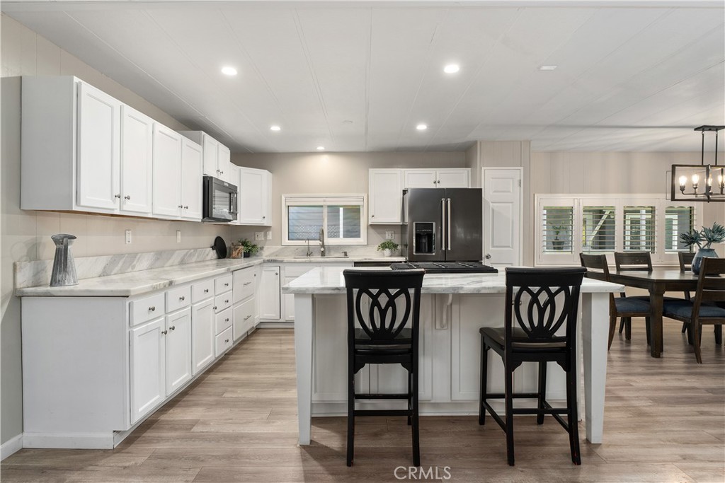 27703 Ortega Highway 115, San Juan Capistrano CA 92675 - photo 2