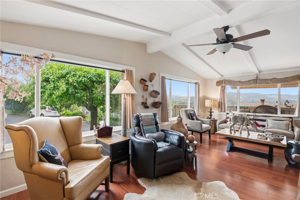 27703 Ortega Hwy 30, San Juan Capistrano CA 92675 - photo 2