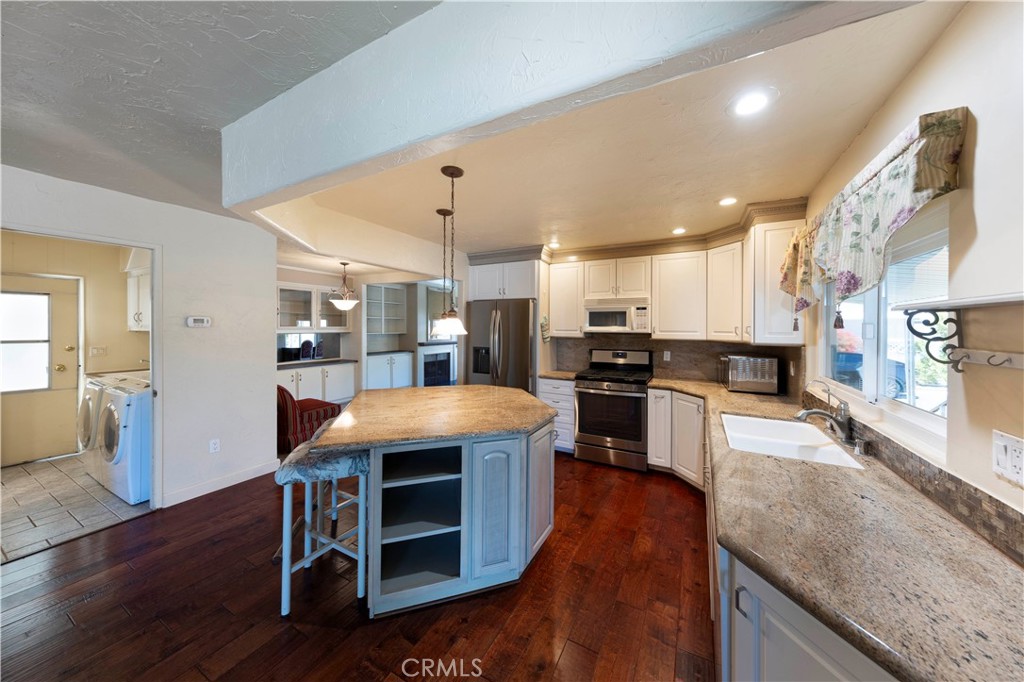 27703 ORTEGA HWY 88, San Juan Capistrano CA 92675 - photo 14