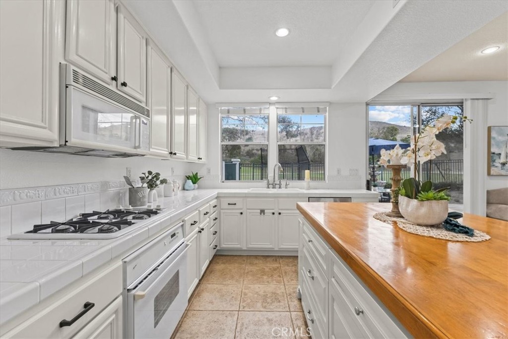 27951 Via De Costa, San Juan Capistrano CA 92675 - photo 14