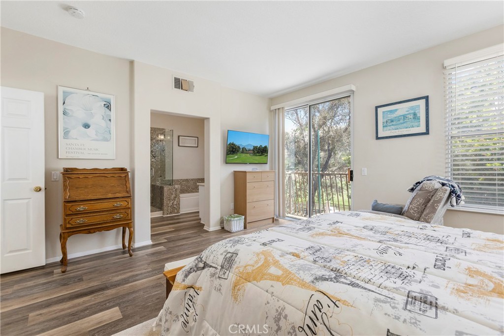 HUGE primary bedrrom - 27971 Via De Costa, San Juan Capistrano CA 92675 - photo 27