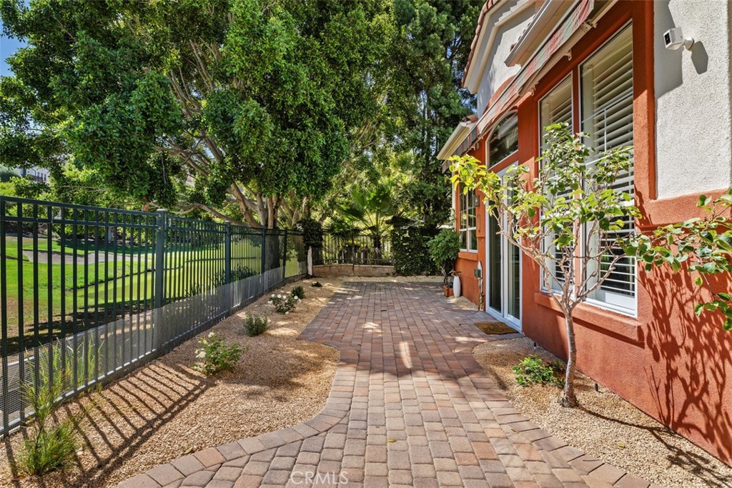 28096 Paseo Hacienda, San Juan Capistrano CA 92675 - photo 21