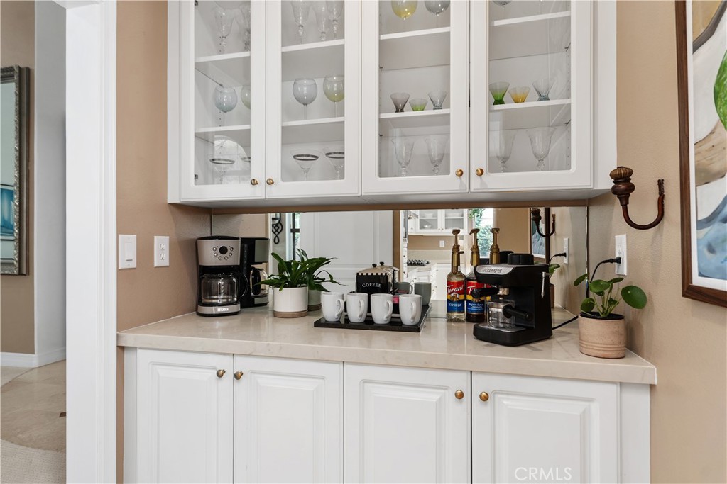 Coffee bar. - 28111 Pacifica Del Mar, San Juan Capistrano CA 92675 - photo 27