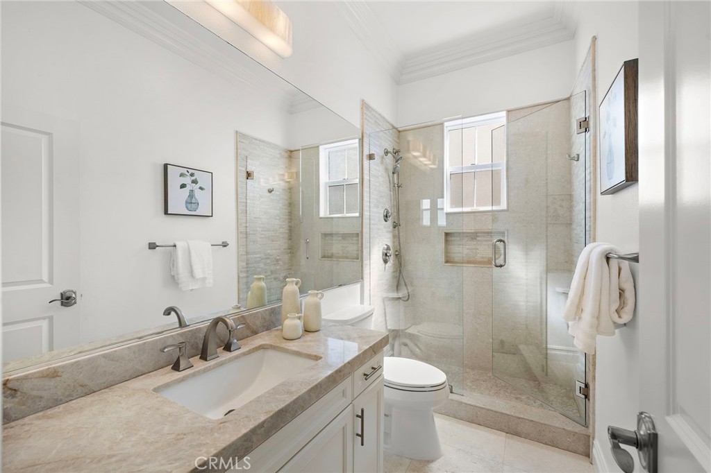 Main Floor Guest Bathroom - 28301 Oceana Del Mar, San Juan Capistrano CA 92675 - photo 30