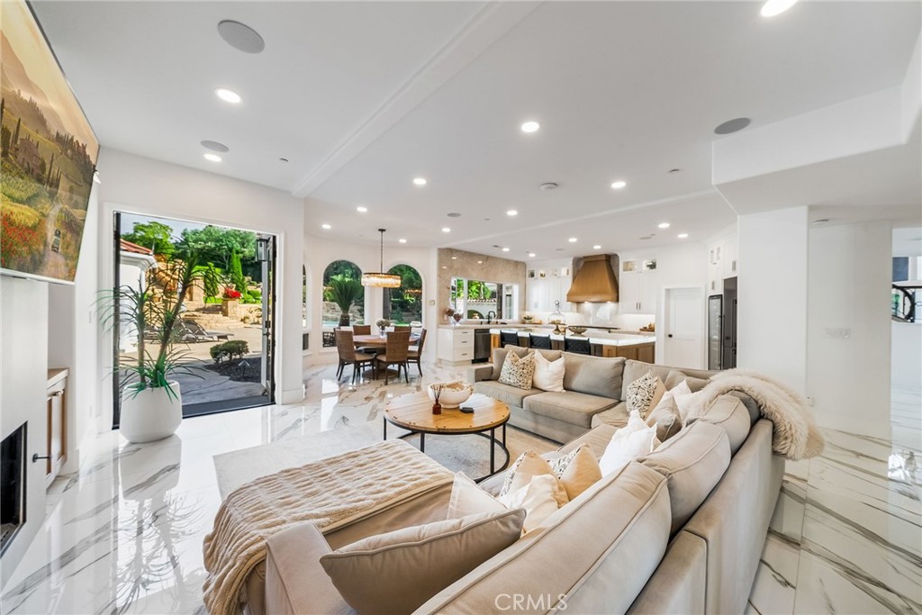 28572 Paseo Zorro, San Juan Capistrano CA 92675 - photo 27