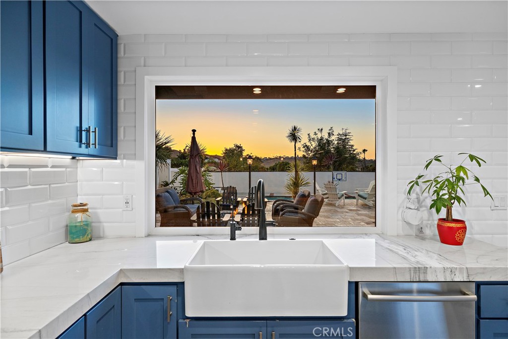 29091 Country Hills, San Juan Capistrano CA 92675 - photo 8