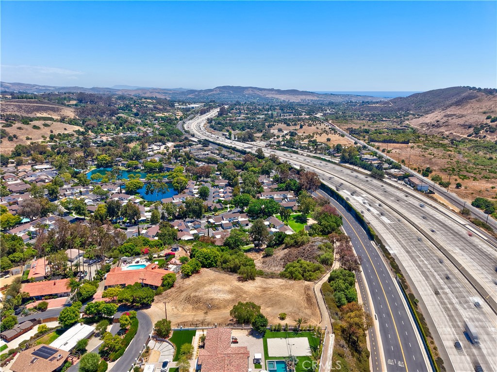 29600 Spotted Bull Lane, San Juan Capistrano CA 92675 - photo 23