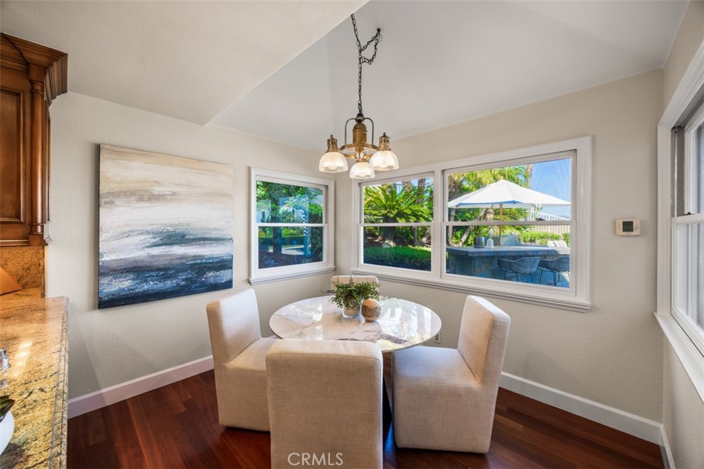 Sunny breakfast room - 29902 Hillside Terrace, San Juan Capistrano CA 92675 - photo 21