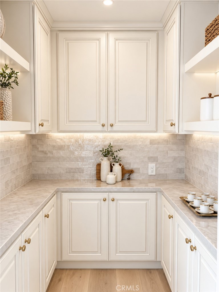 Walk in pantry - 29991 Saddleridge, San Juan Capistrano CA 92675 - photo 14
