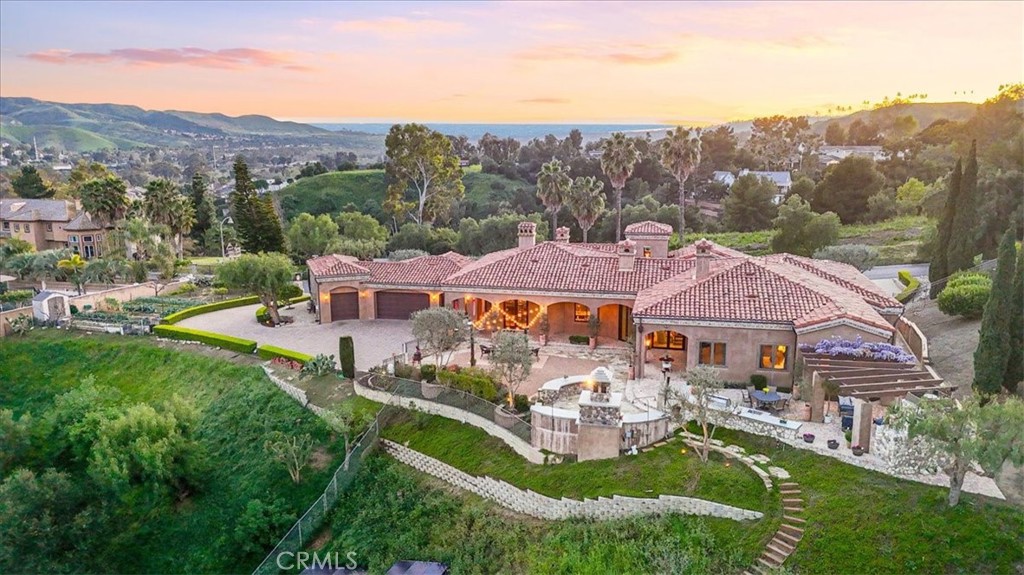 Farm to Table Coastal Estate - 30662 Hilltop Way, San Juan Capistrano CA 92675 - photo 1