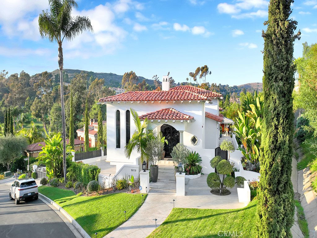 30732 Paseo Elegancia, San Juan Capistrano CA 92675 - photo 3