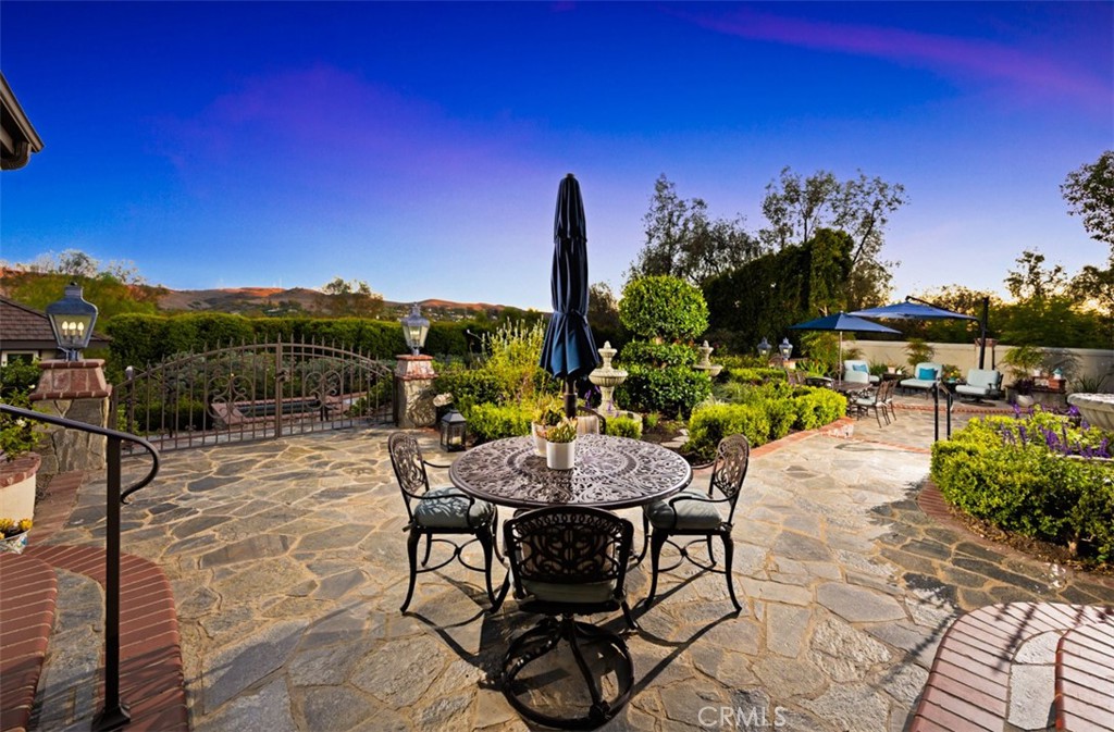 30977 Steeplechase, San Juan Capistrano CA 92675 - photo 5