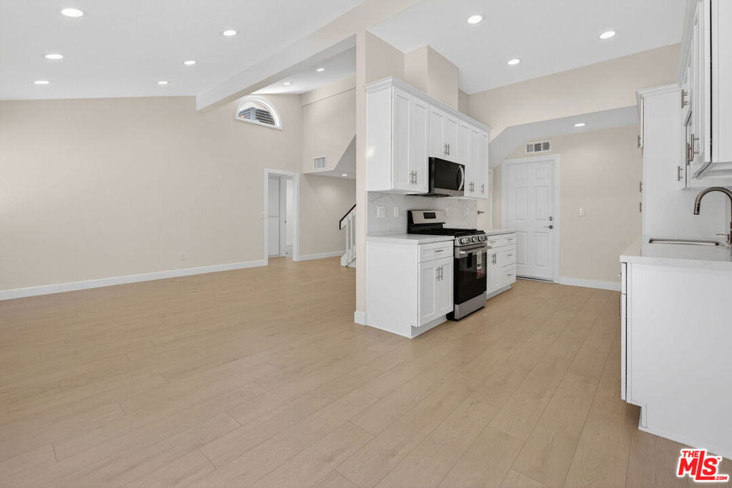 31076 Via San Vicente, San Juan Capistrano CA 92675 - photo 12