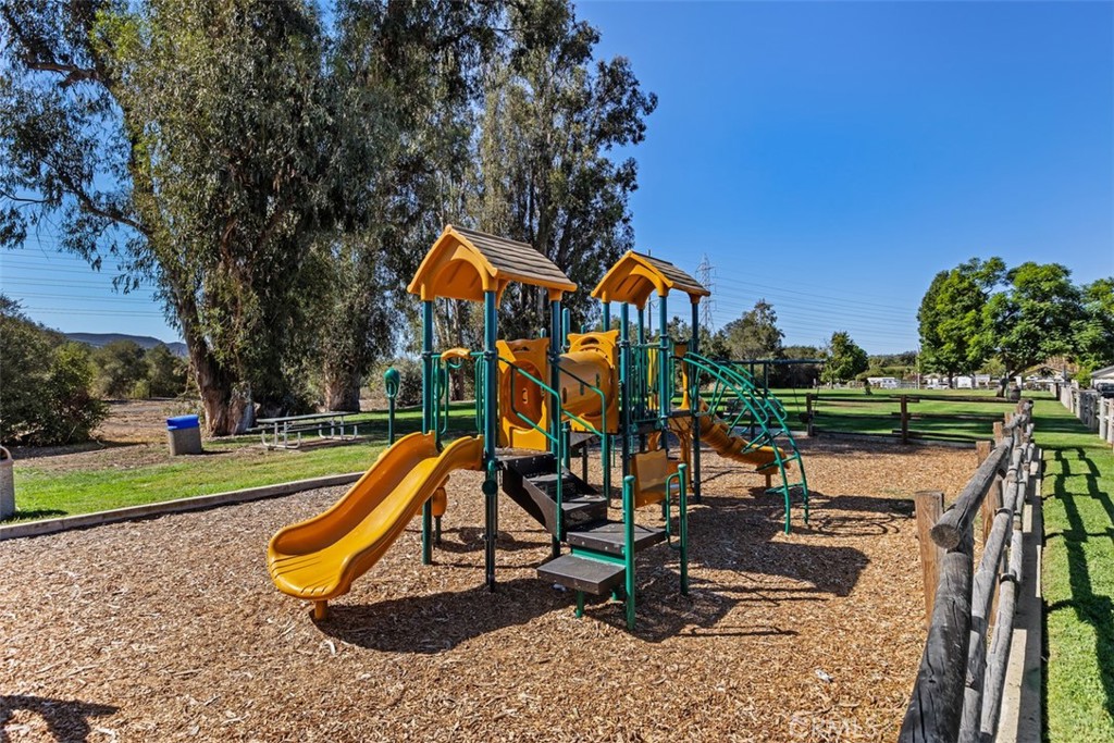 31111 Via Sonora, San Juan Capistrano CA 92675 - photo 43