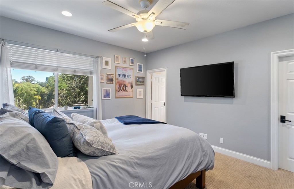 Upstairs middle guest bedroom - 31201 Old San Juan Road, San Juan Capistrano CA 92675 - photo 46