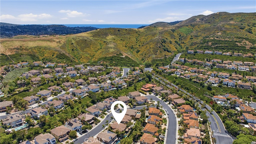 Ideally situated within the gated community of San Juan Hills Estates, surrounded by rolling hills and picturesque neigh - 31251 Calle Bolero, San Juan Capistrano CA 92675 - photo 43