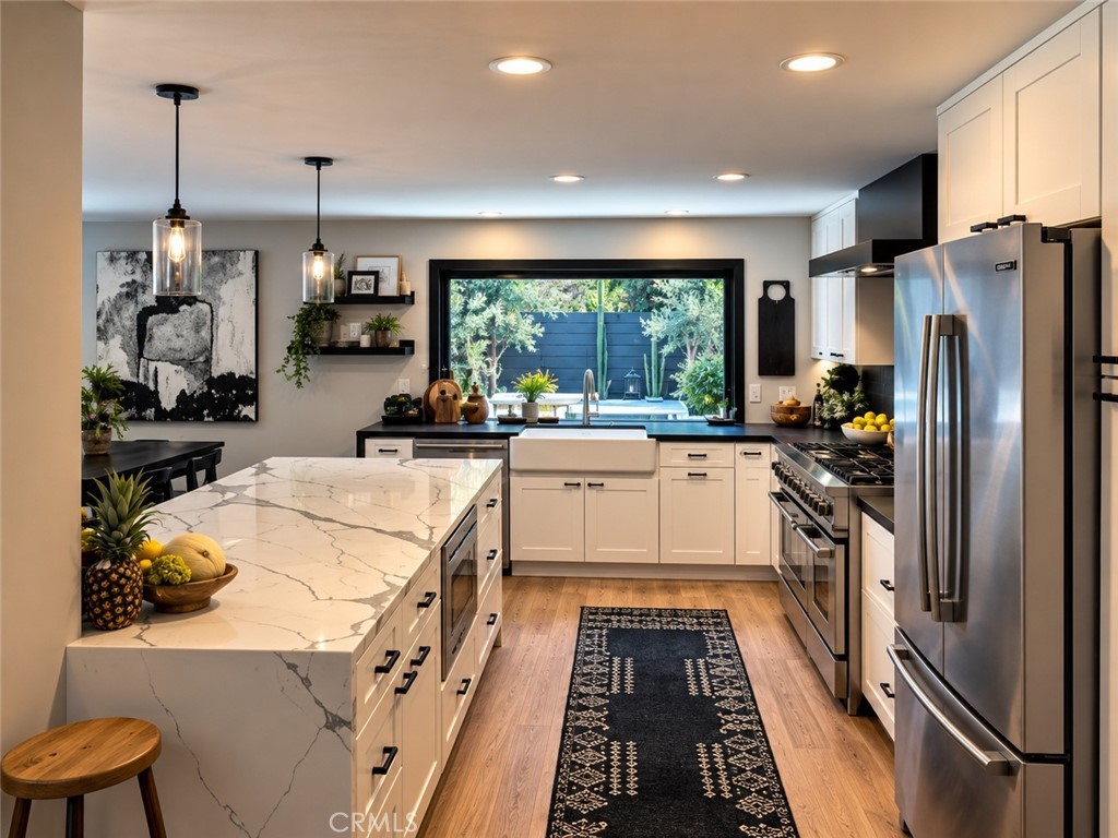 A chefs dream kitchen. Photo enhanced. - 31461 Paseo Duran, San Juan Capistrano CA 92675 - photo 9