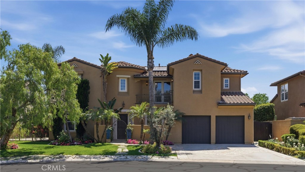Stunning Rancho Madrina residence showcasing timeless Mediterranean-inspired architecture, manicured landscaping, mature - 31491 Carril De Maderas, San Juan Capistrano CA 92675 - photo 67