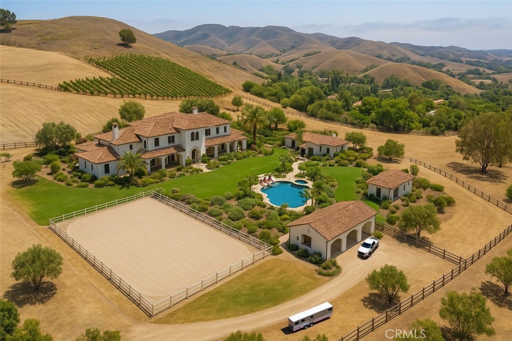 31495 Juliana Farms Road, San Juan Capistrano CA 92675 - photo 1