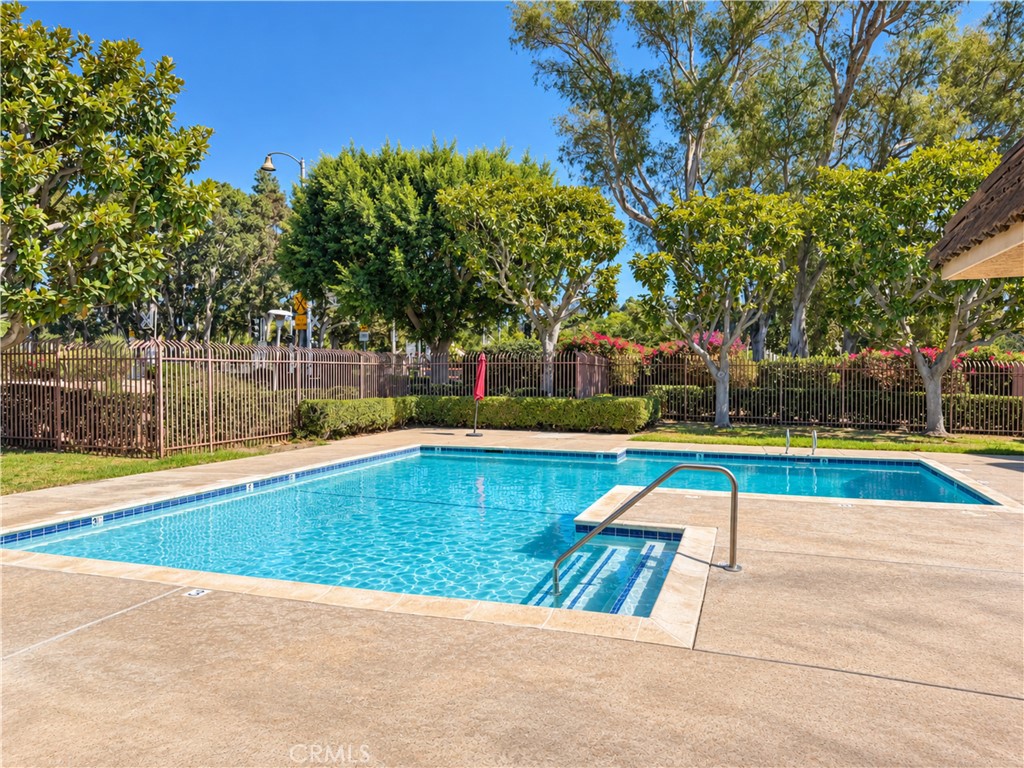 Community​​‌​​​​‌​​‌‌​​‌‌​​‌‌​​‌​​​‌‌​‌​​​​‌‌​‌​​ Pool - 31608 Los Rios, San Juan Capistrano CA 92675 - photo 17