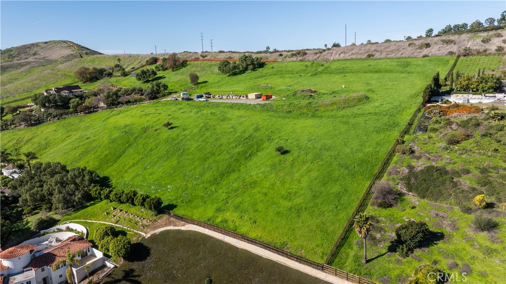 31641 Peppertree Bend, San Juan Capistrano CA 92675 - photo 8